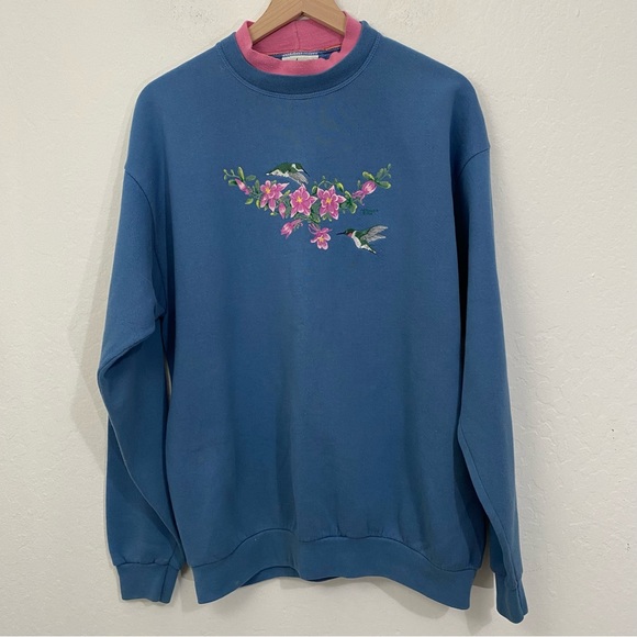 artisans Sweaters - Artisans Women’s L Vintage Blue Pink Hummingbird Crewneck Sweater Pullover